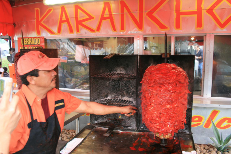 Illustration for article titled How To Order From A Taco Truck